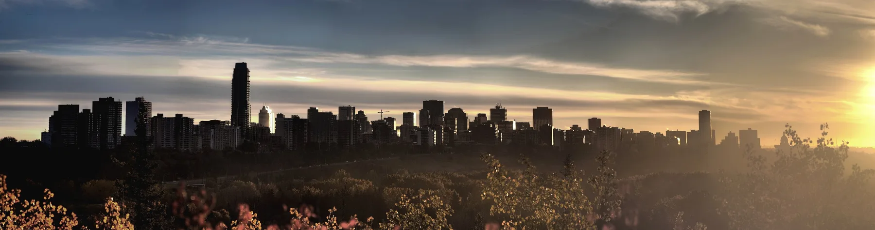 Dawn over Edmonton’s North Saskatchewan River Valley